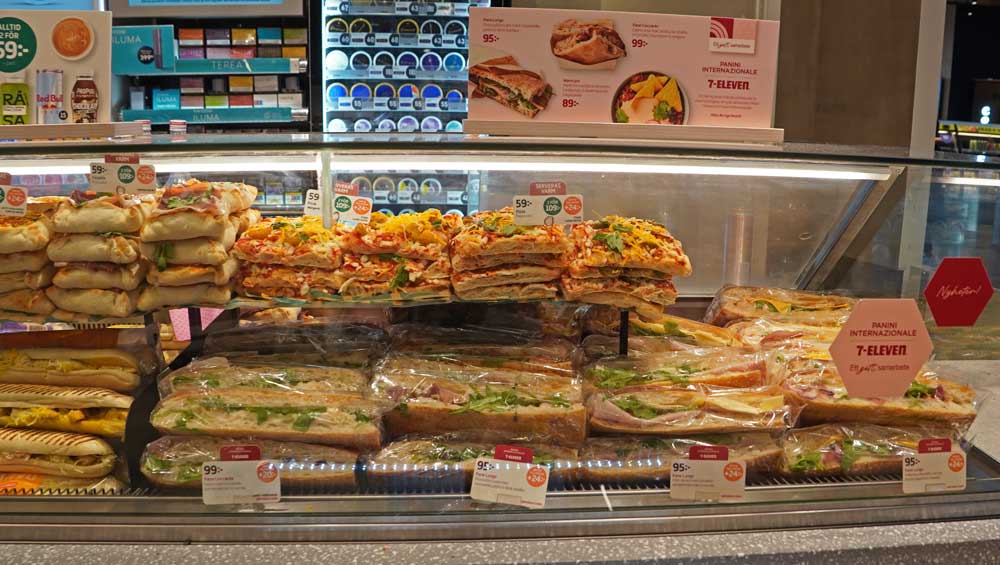 セブンイレブンのサンドウィッチ